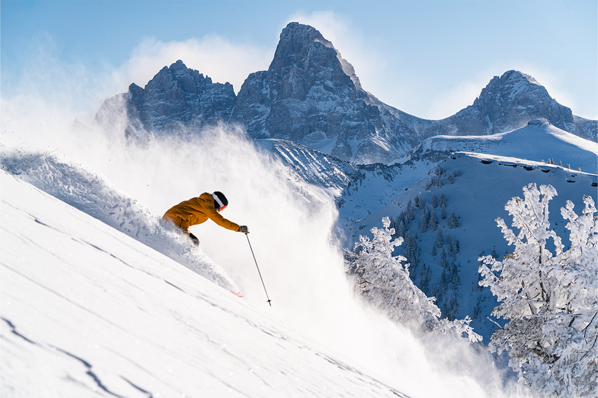 Chasing a 45″ Arctic Storm to the Legendary Grand Targhee Resort