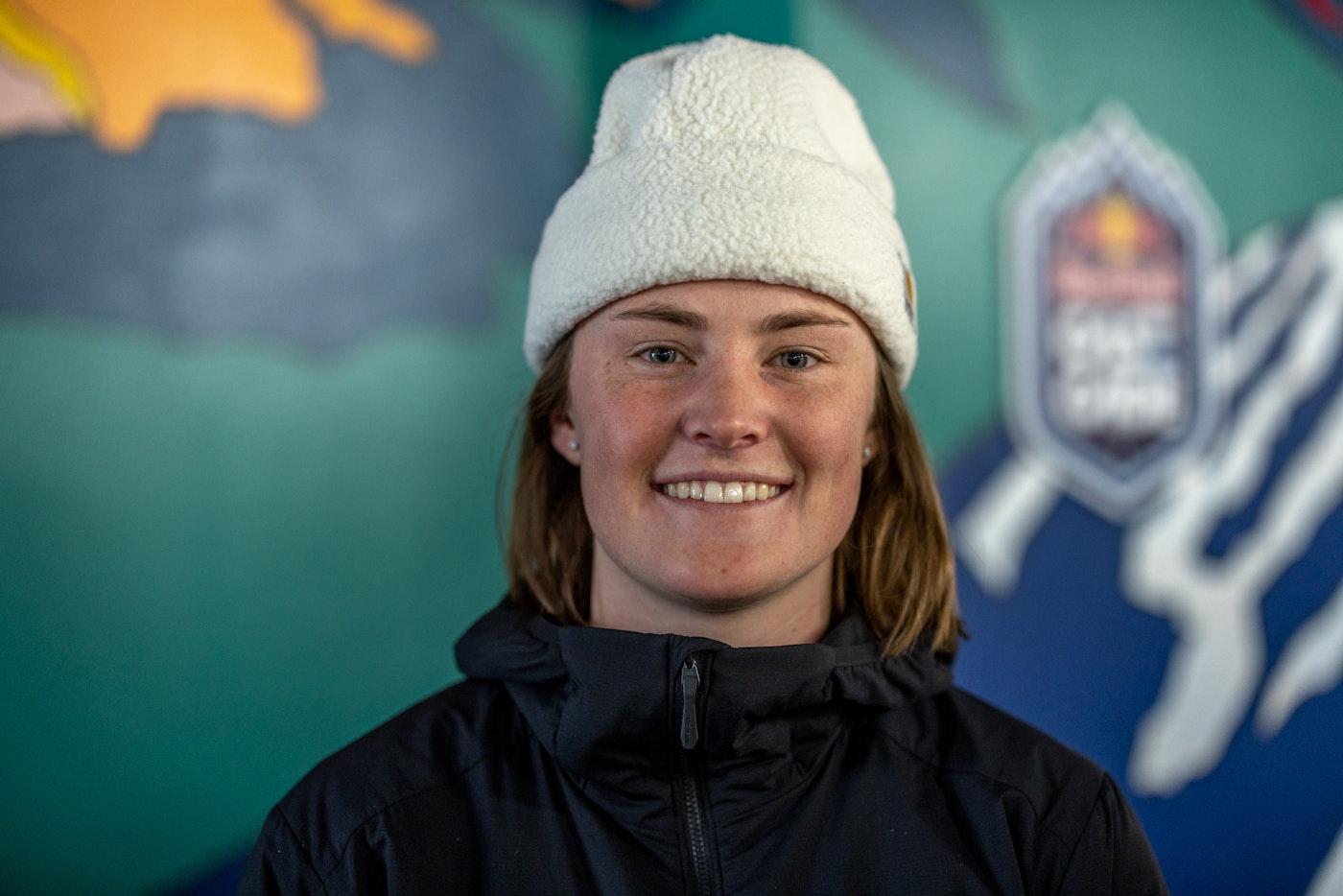 Caroline Claire portrait