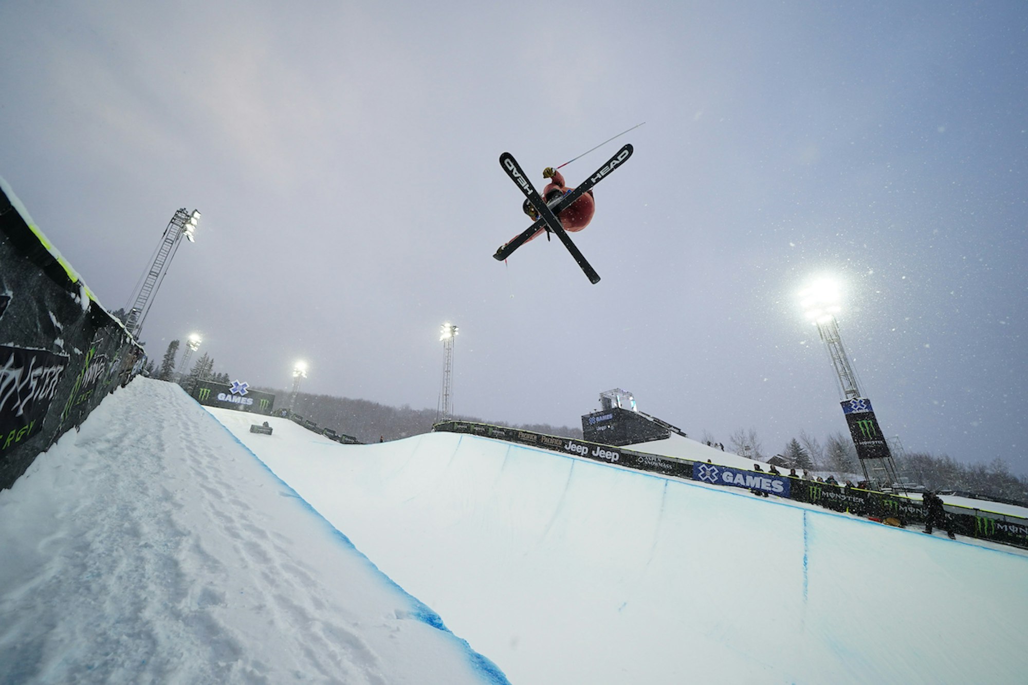 Skier Zoe Atkin in the X games superpose