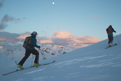 [Q&A] Learn how Karl Fostvedt's continued avalanche safety training plays a main part in his success as a professional skier