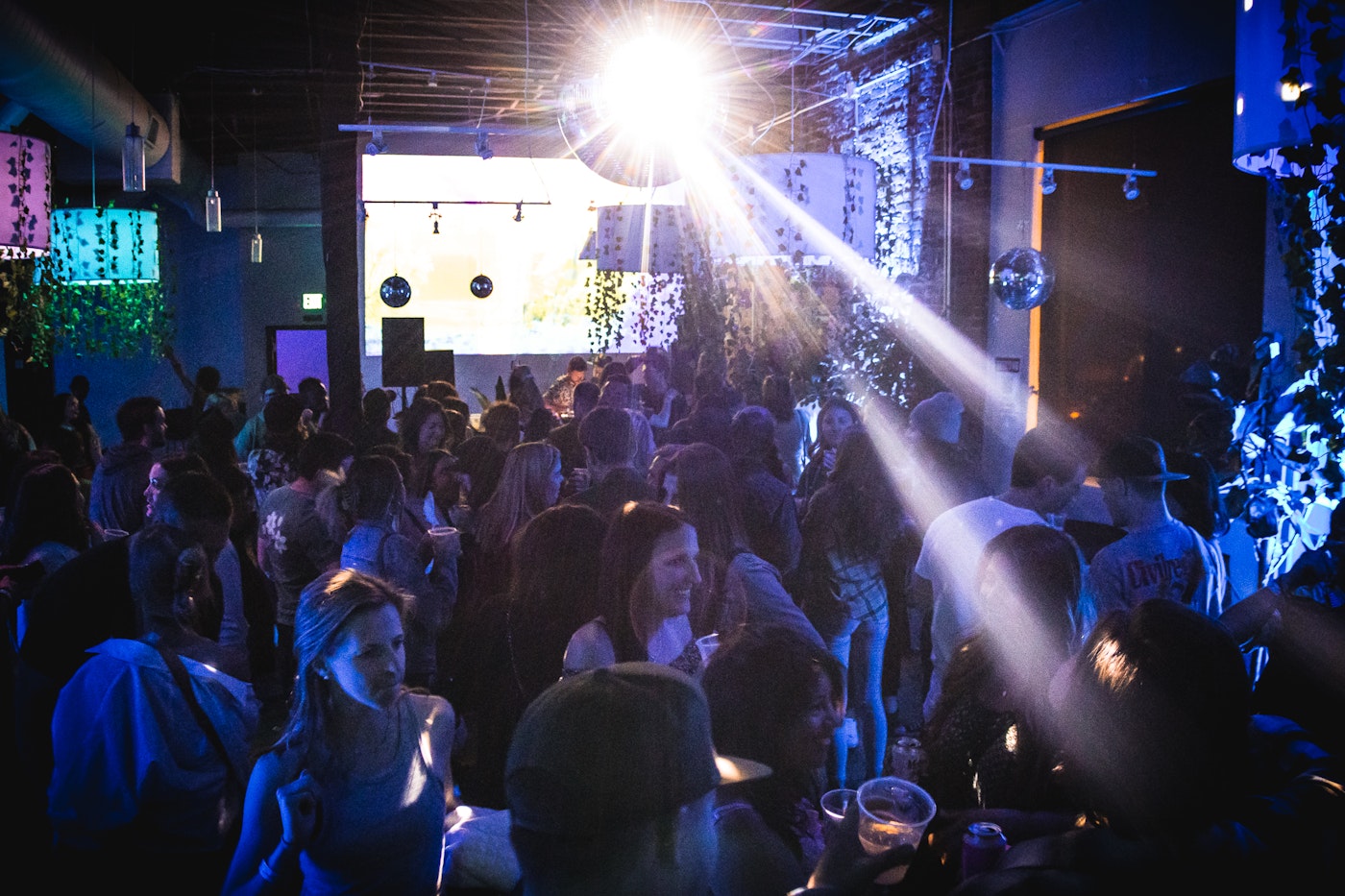 FREESKIER Music in the Mountains tour