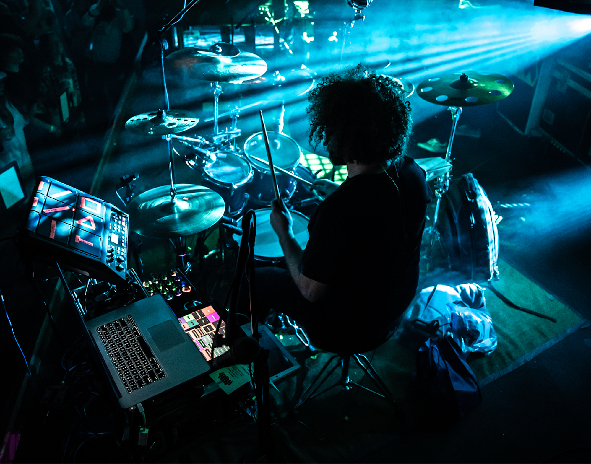 Snow fell, the stoke rose—FREESKIER’s Music in the Mountains stop in Frisco brought funk, gear giveaways and a face-melting set from Dopapod.