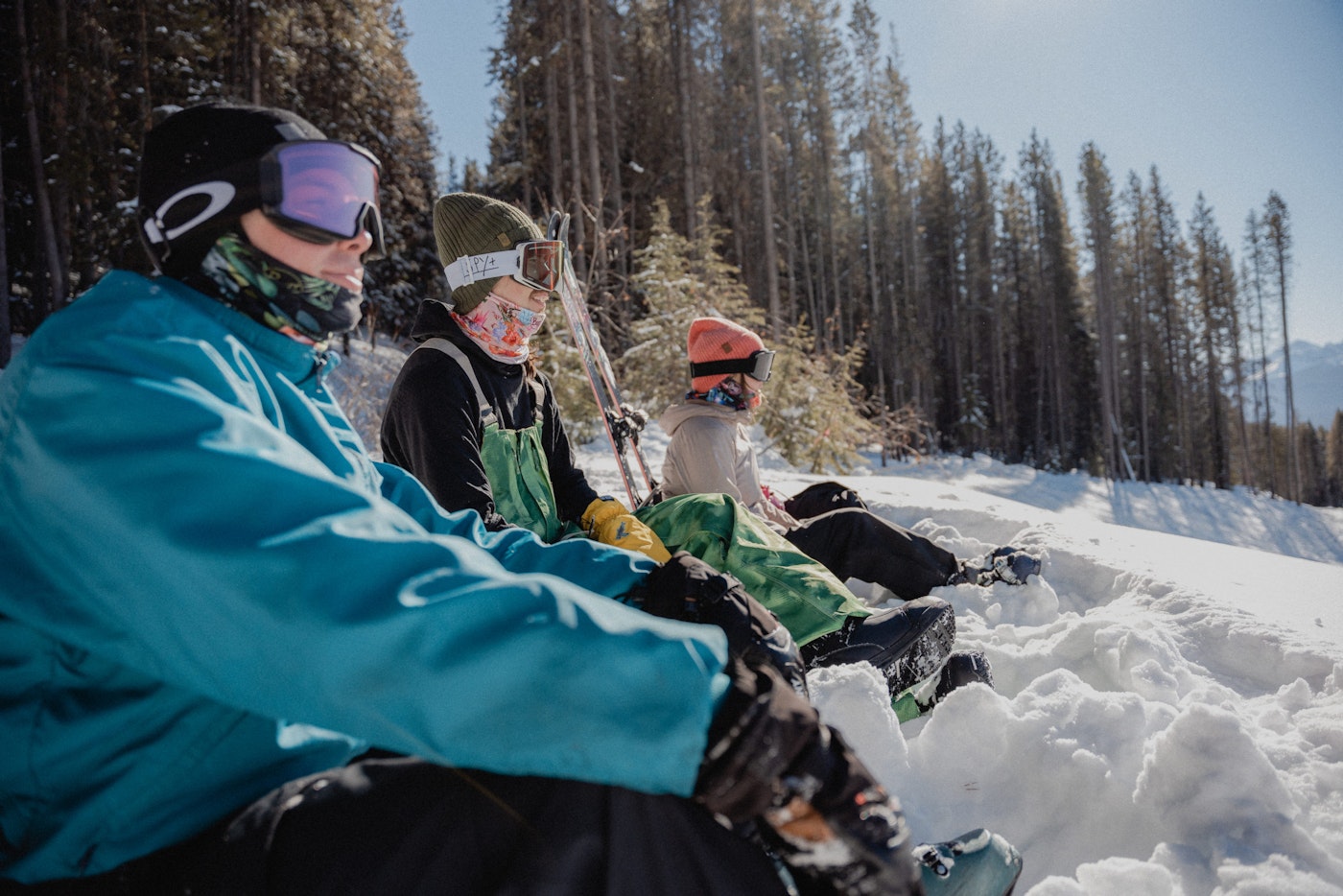 Skiers wearing BUFFs