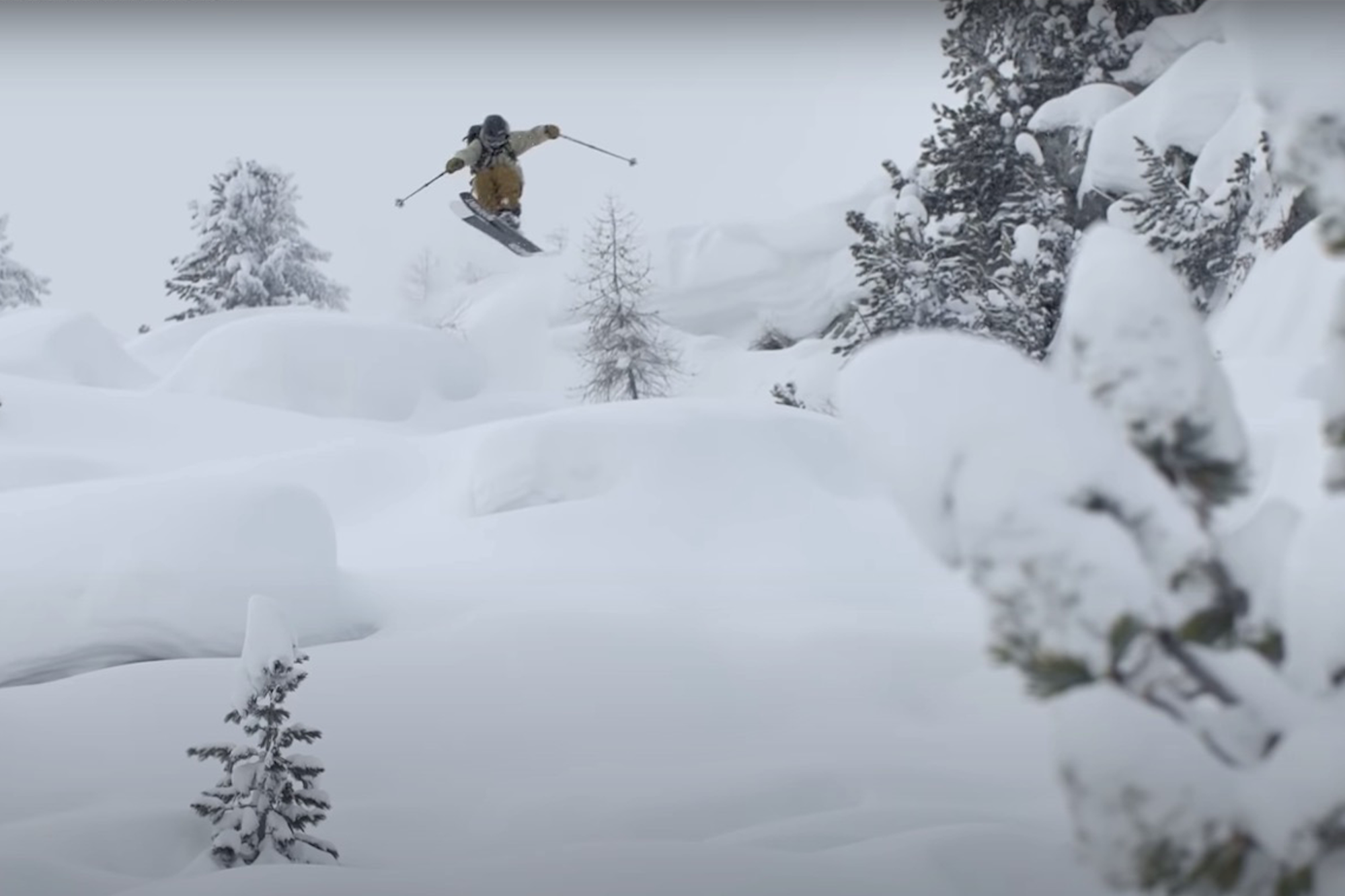 Laurent De Martin and Level 1 demonstrate the art of refinment in 'Simply'