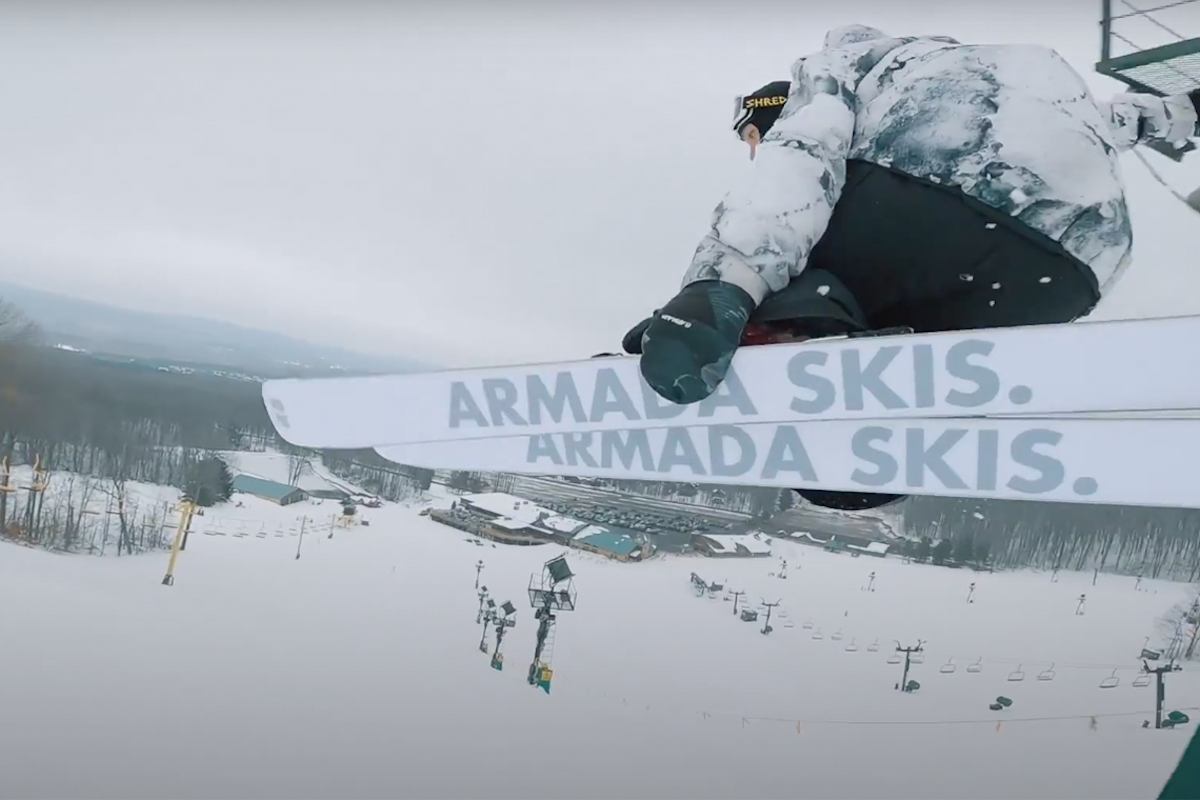 Join Armada and Mike Hornbeck for a dance with the Stranger