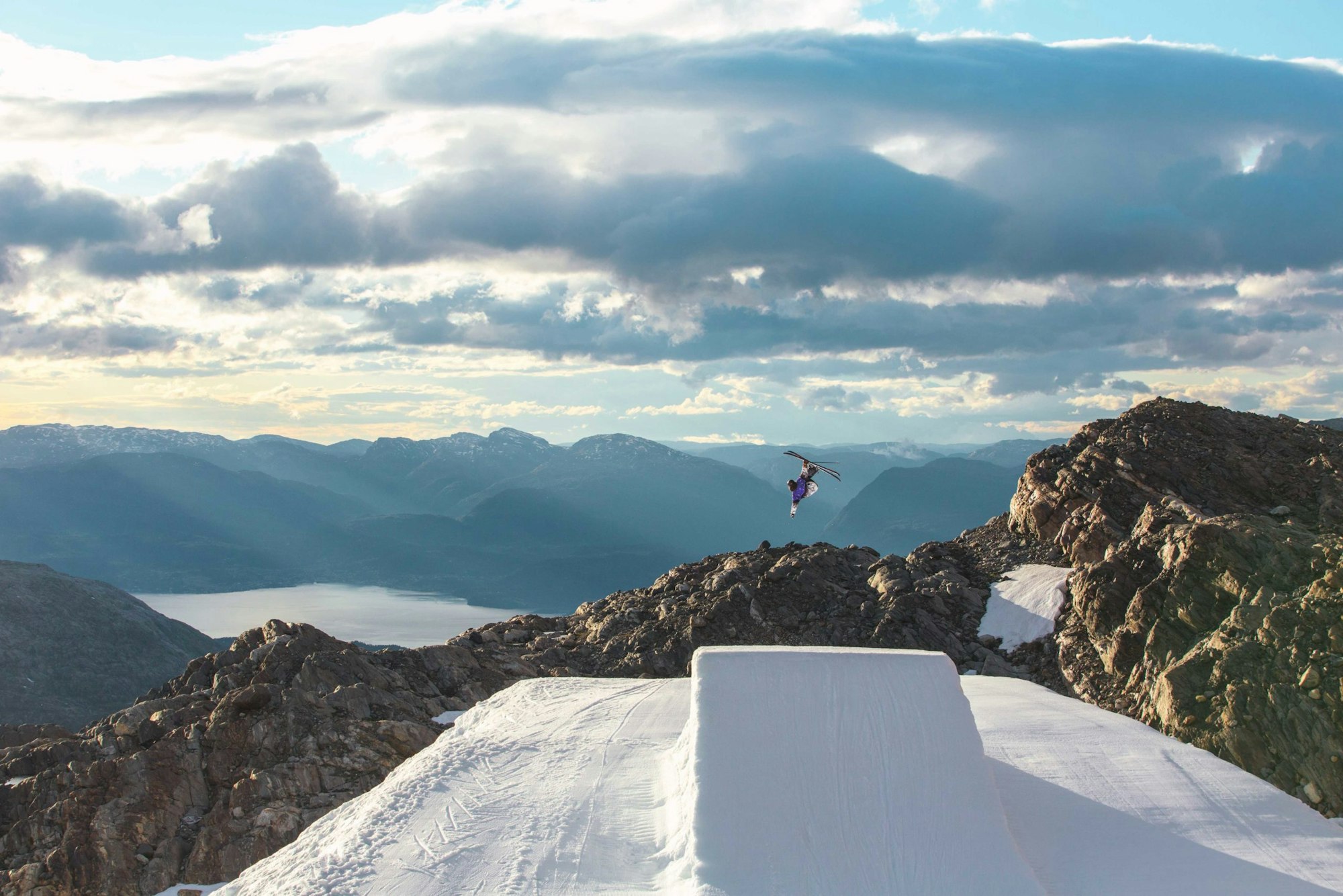 THE COLLECTIVE: Fonna Bonus Cut