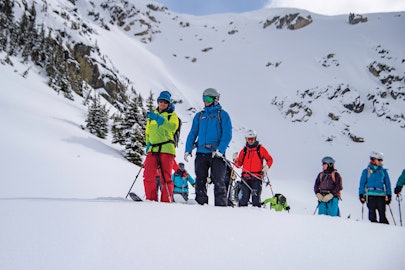 Should you go out with a guide?