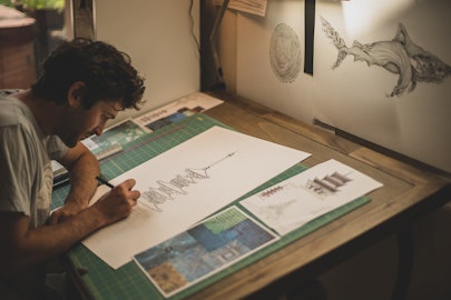 Every skier is an artist: Creativity, stoke and brain network dynamics