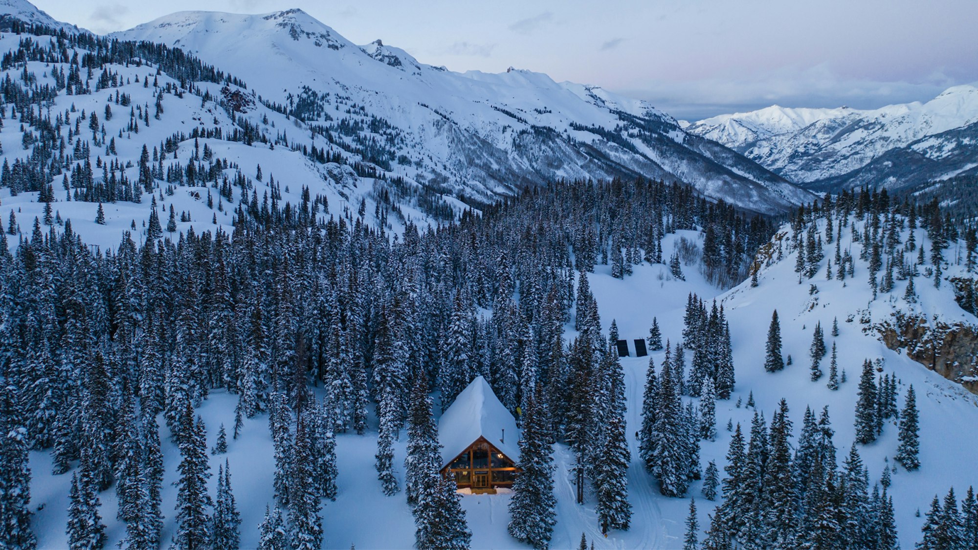 Red Mountain Alpine Lodge
