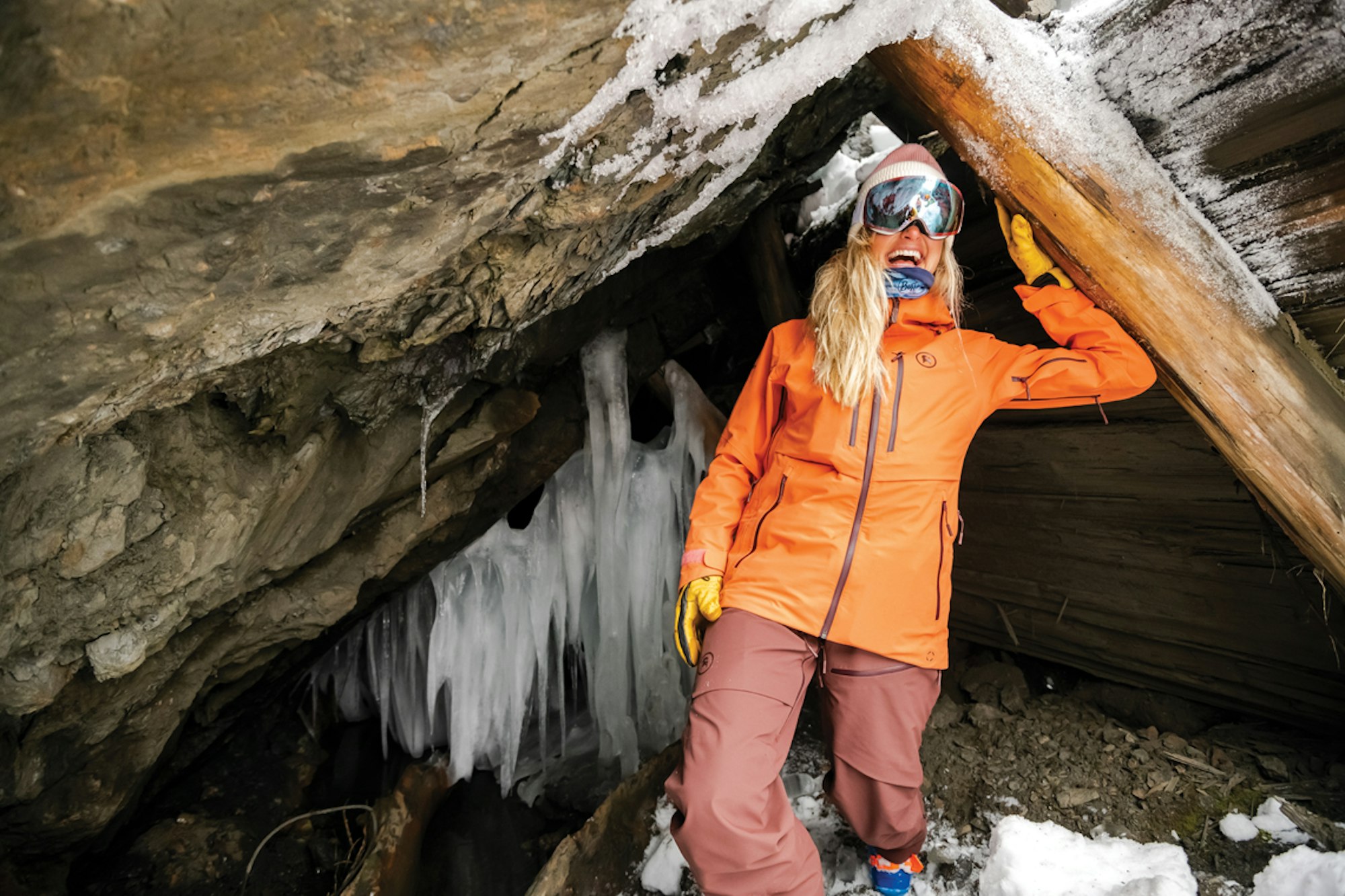 Backcountry Women's Cottonwoods Jacket & Bib
