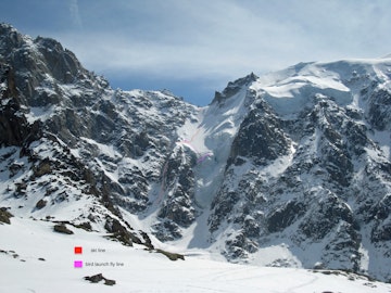 Playing a bird's way: The North Face of the Col du Plan with wings