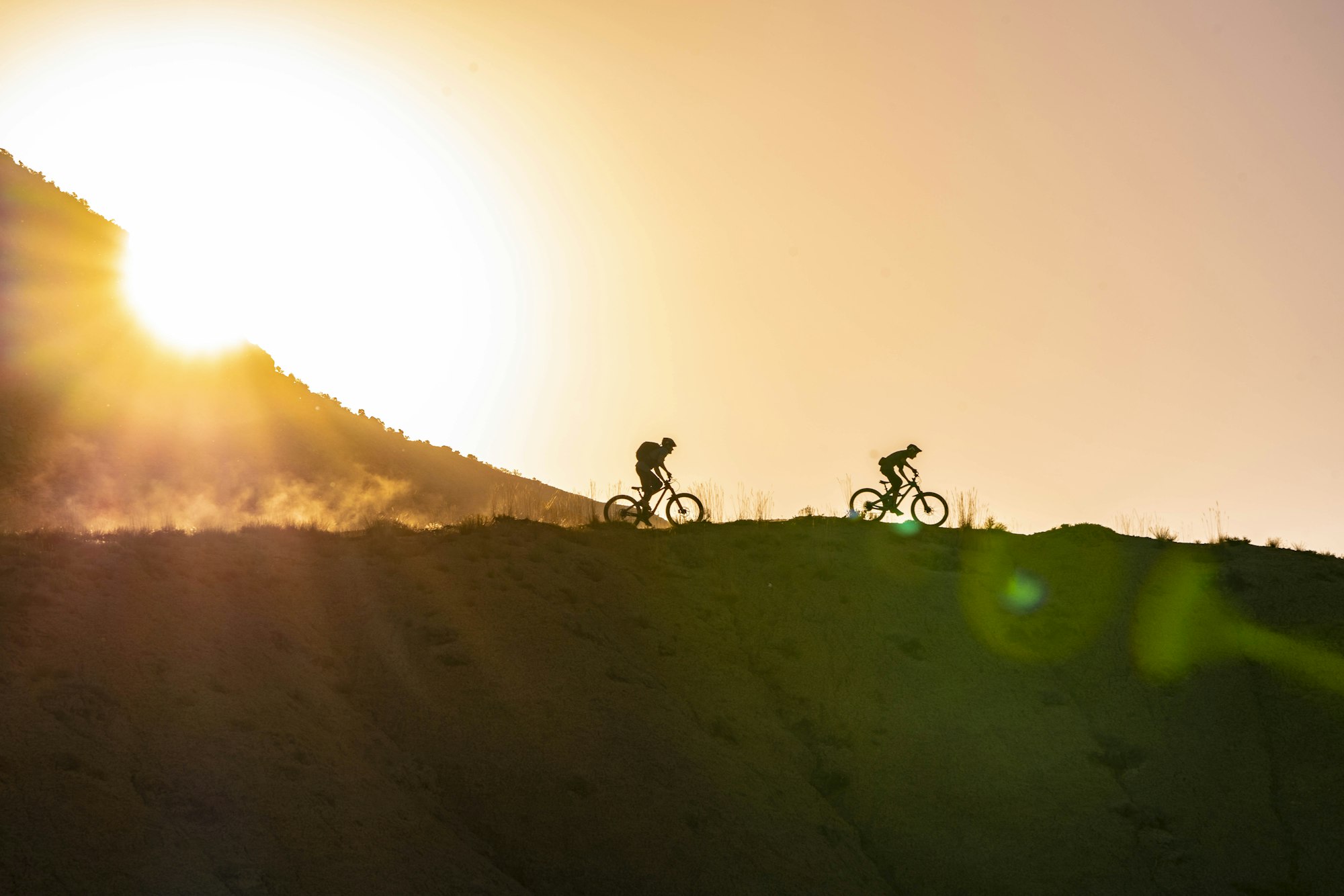 Avoid the "off-season" with these eight mountain biking gear essentials