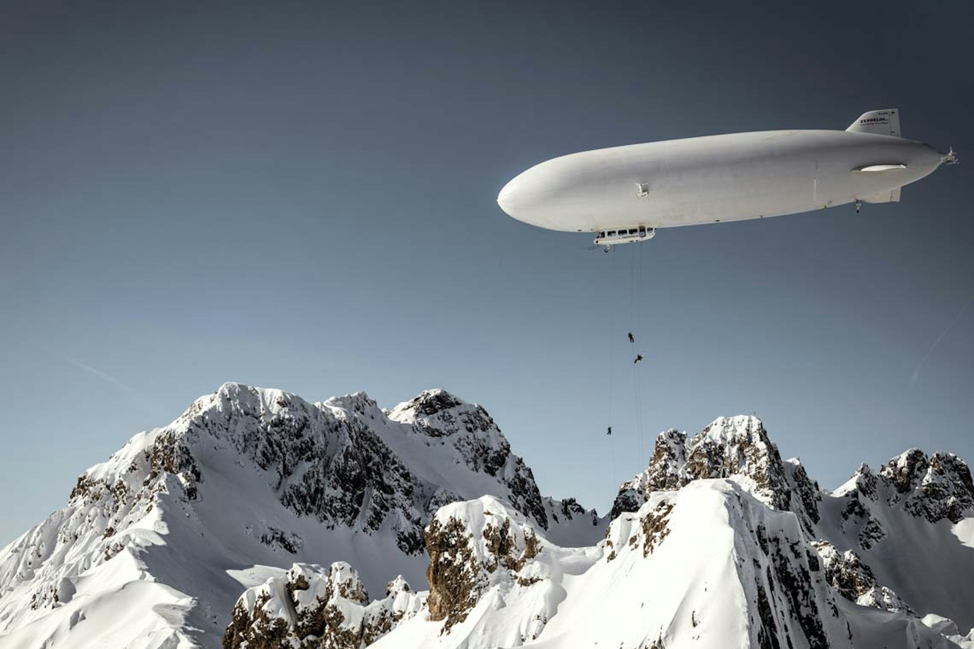 [MUST WATCH] Zeppelin-skiing is the new heli-skiing