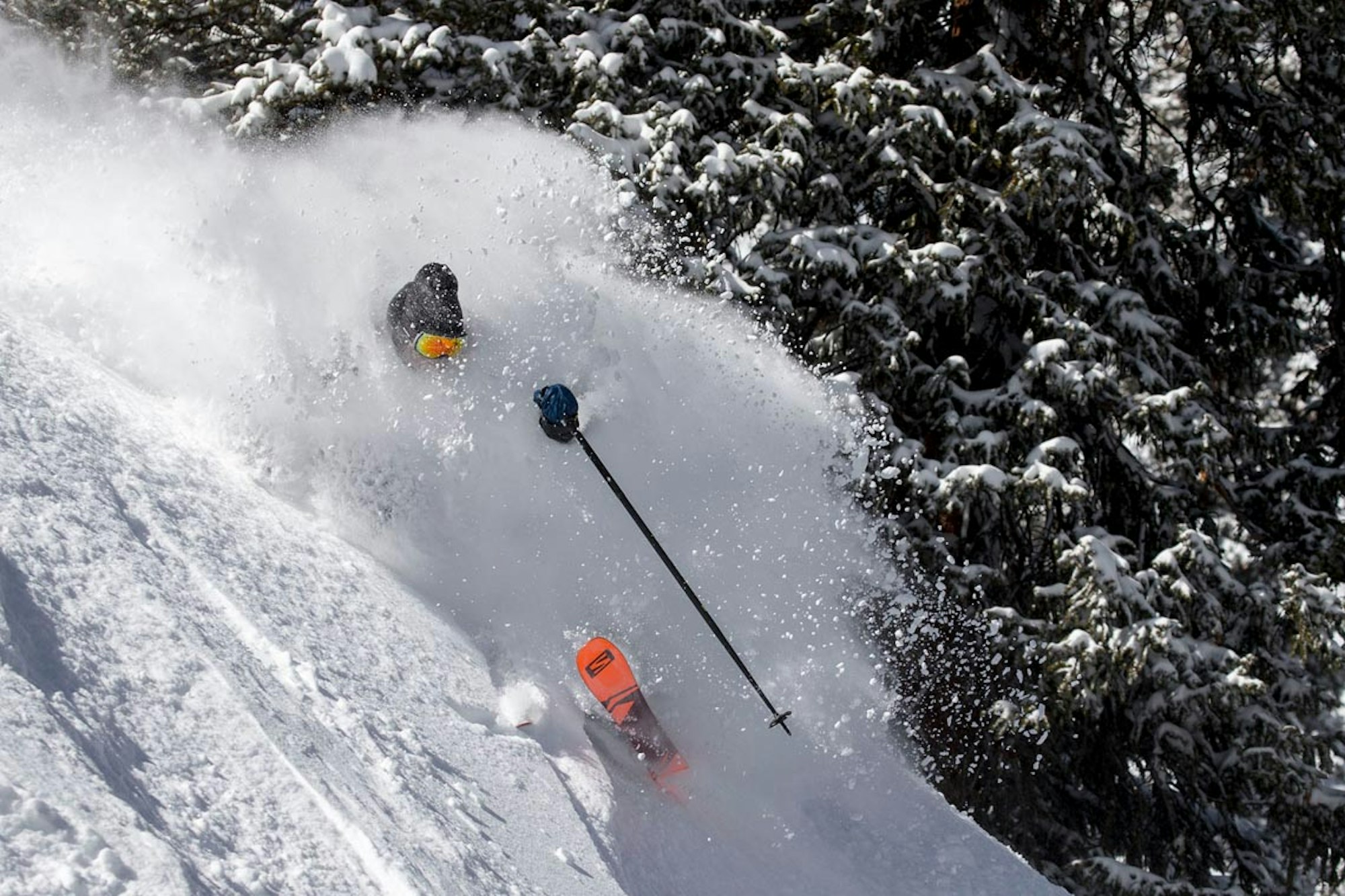 ShipSkis.com is giving away a $250 Liftopia gift credit, Switch Designs boot bag and one free round-trip gear shipment for two