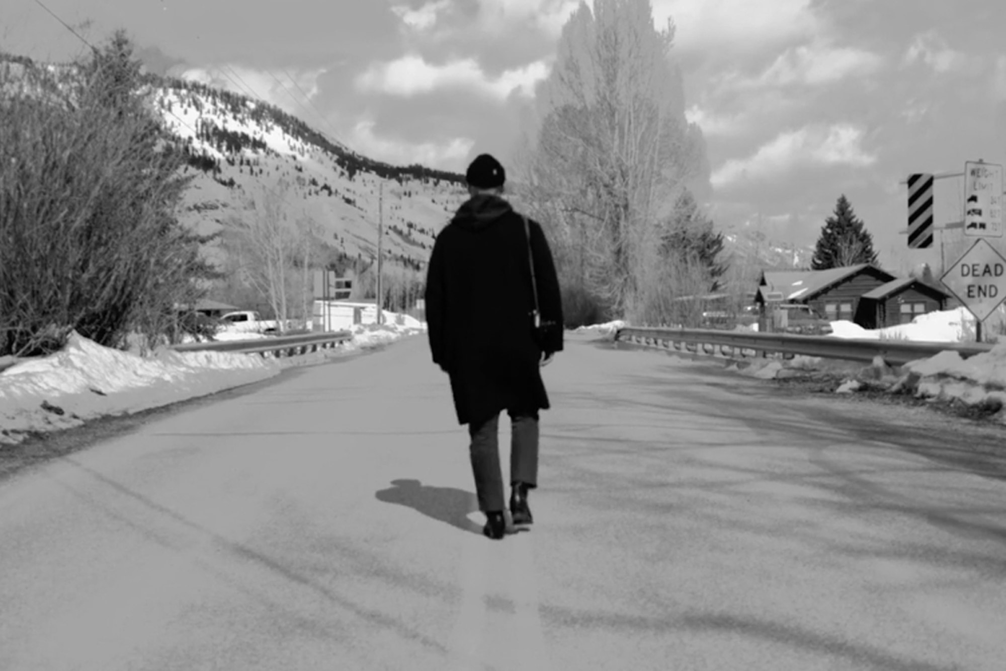 Enter Jossi Wells' frame of mind in this new clip from Dragon Alliance