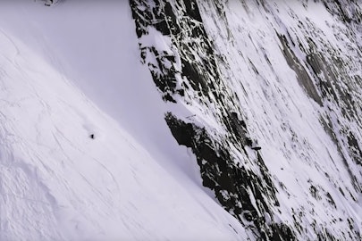 [WATCH] Black Crows athletes nab first ski descent of Black Friar