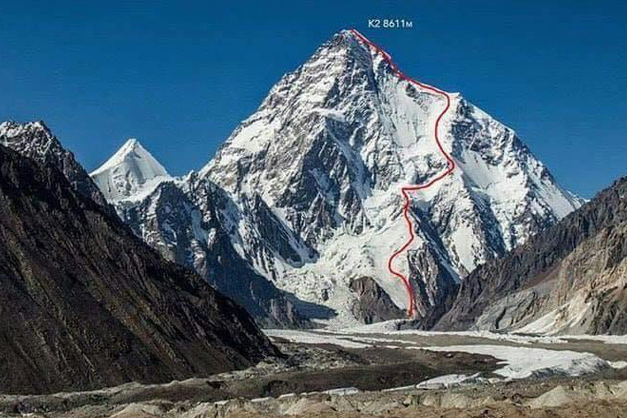 Polish mountaineer Andrzej Bargiel is the first to ski from summit of K2