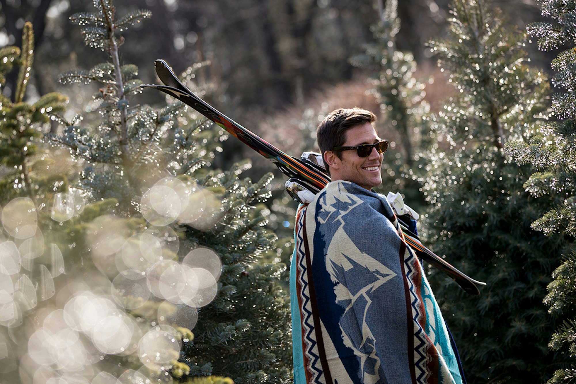 You need this beautiful, ultra-soft blanket from Ecuadane