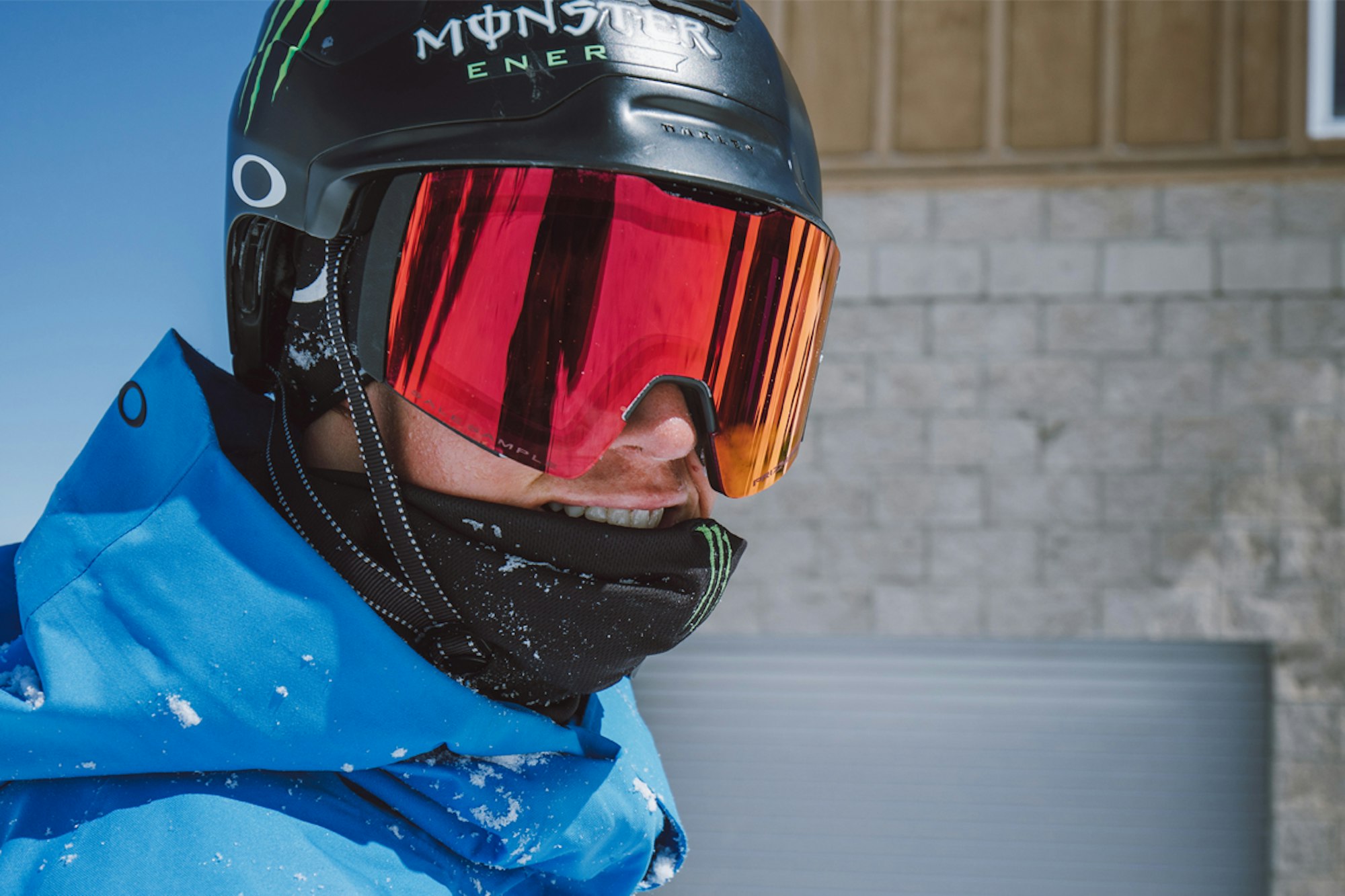 Gear Spotlight: Oakley PRIZM React Goggles