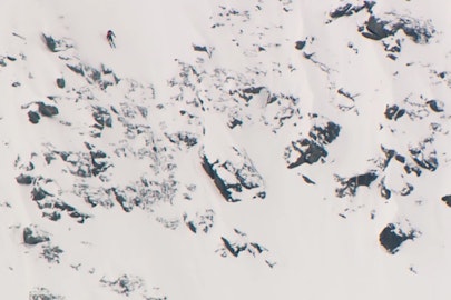 [Must Watch] The top five cliff drops from this season's Freeride World Tour