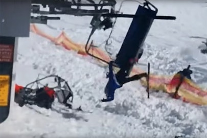 Horrifying footage of chairlift accident in Georgia