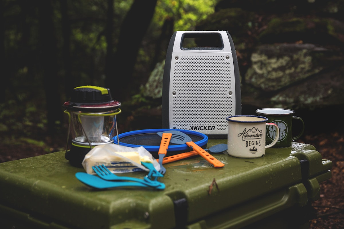 Gear Spotlight: Bullfrog BF400 Bluetooth speaker, by Kicker