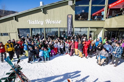 Hey, New Englanders, will you help raise $ for injured athletes?