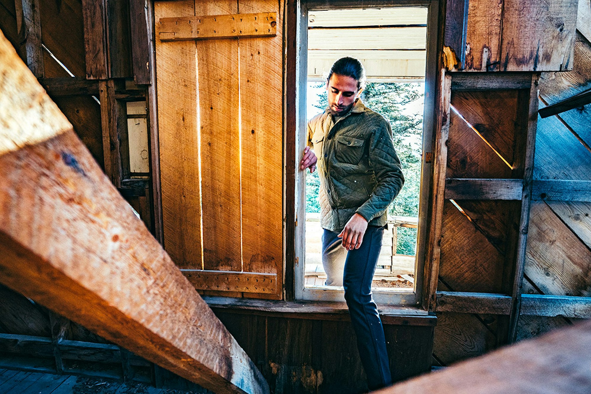 Editor's Review: A pair of stylish mountain town garments from Western Rise