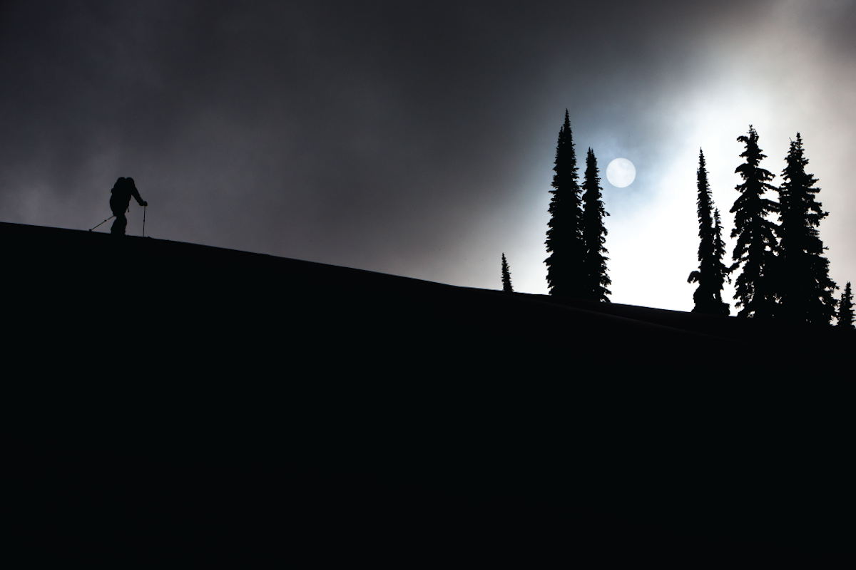 Skiing for life: A miracle sport for generative happiness