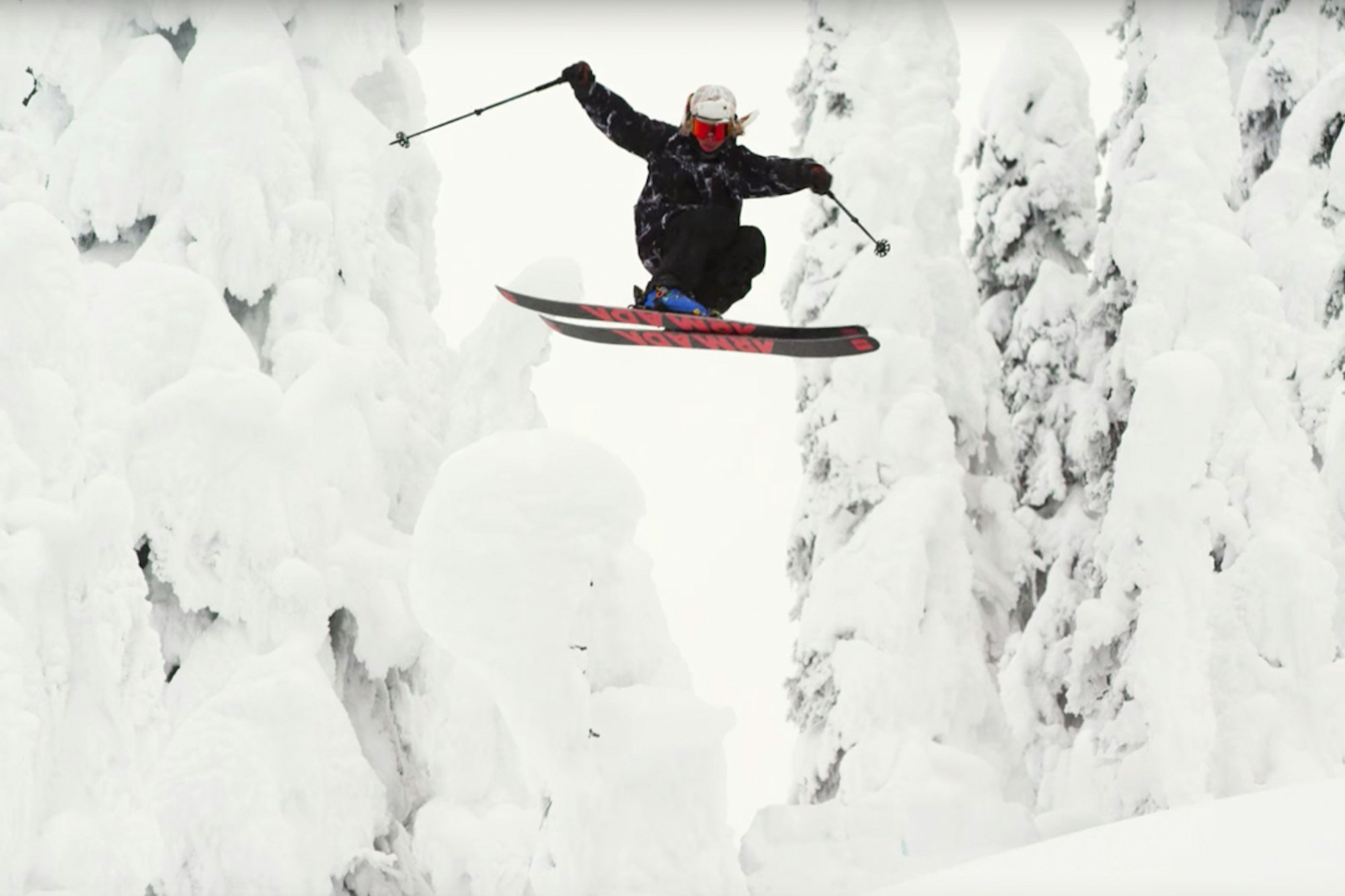 Here's 2.5 minutes of Sammy C and Tatum Monod skiing bottomless pow