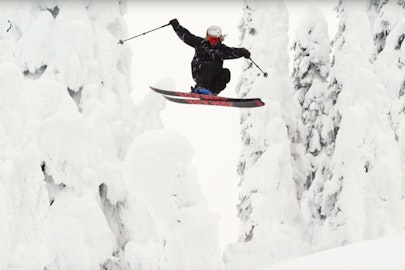 Here's 2.5 minutes of Sammy C and Tatum Monod skiing bottomless pow