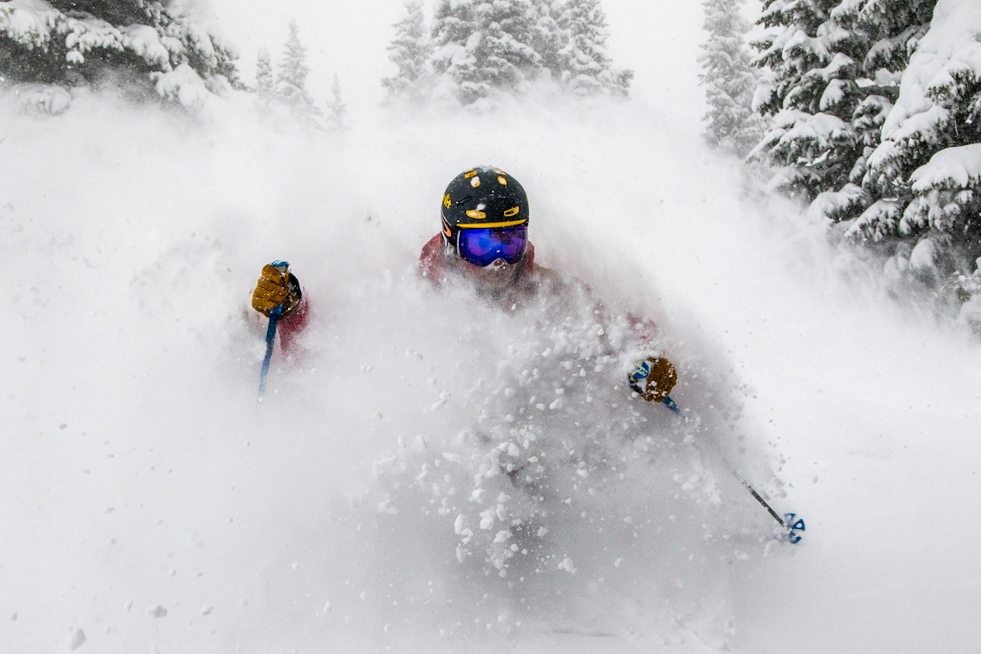 I Ski ♥ Land: Win 2 No Restrictions "4-Pak" lift tickets to Loveland Ski Area