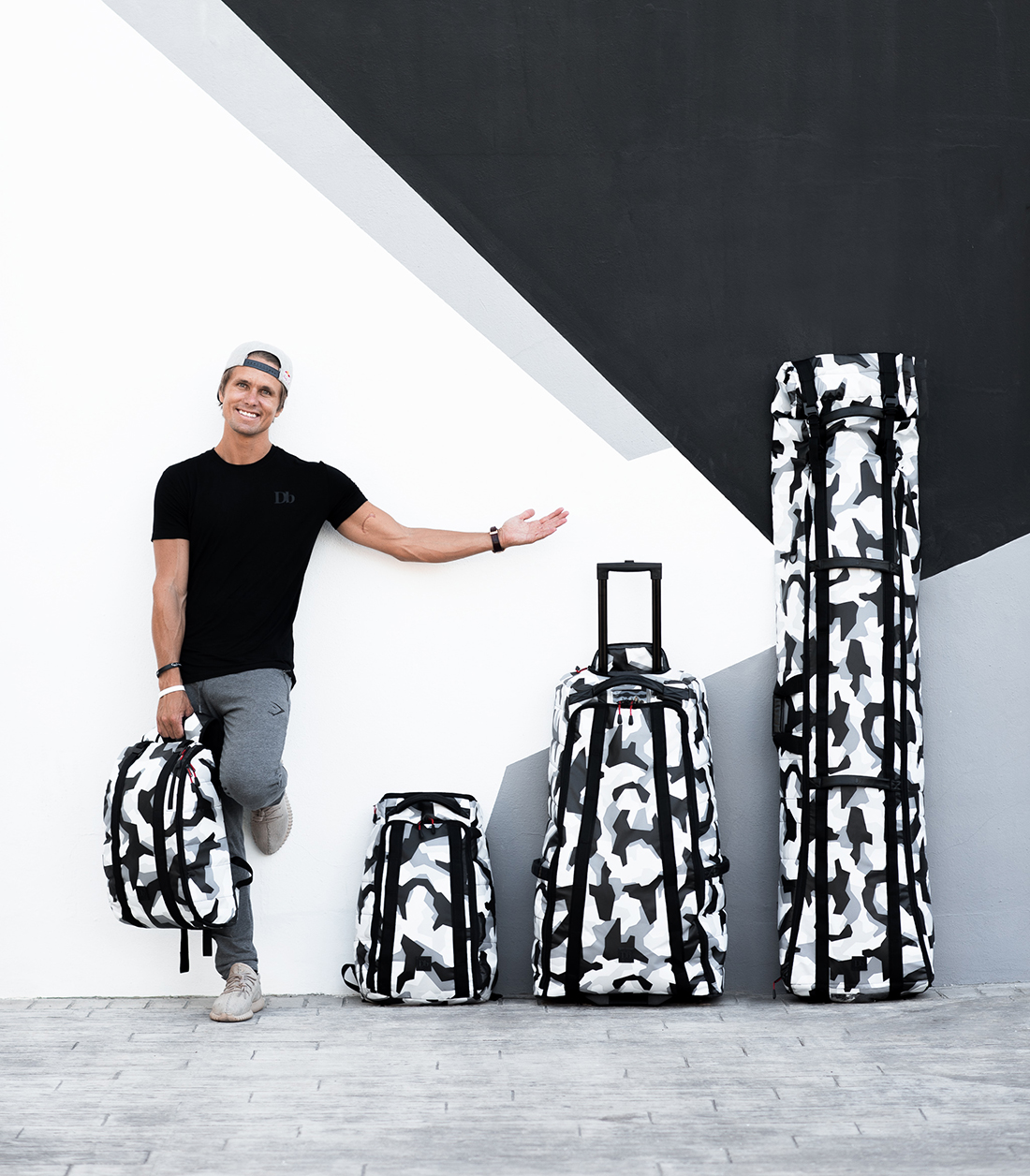 バッグ Douchebags Db JO CAMO3.0 Storm Giveaway: Four eye-popping Jon Olsson-inspired, limited edition