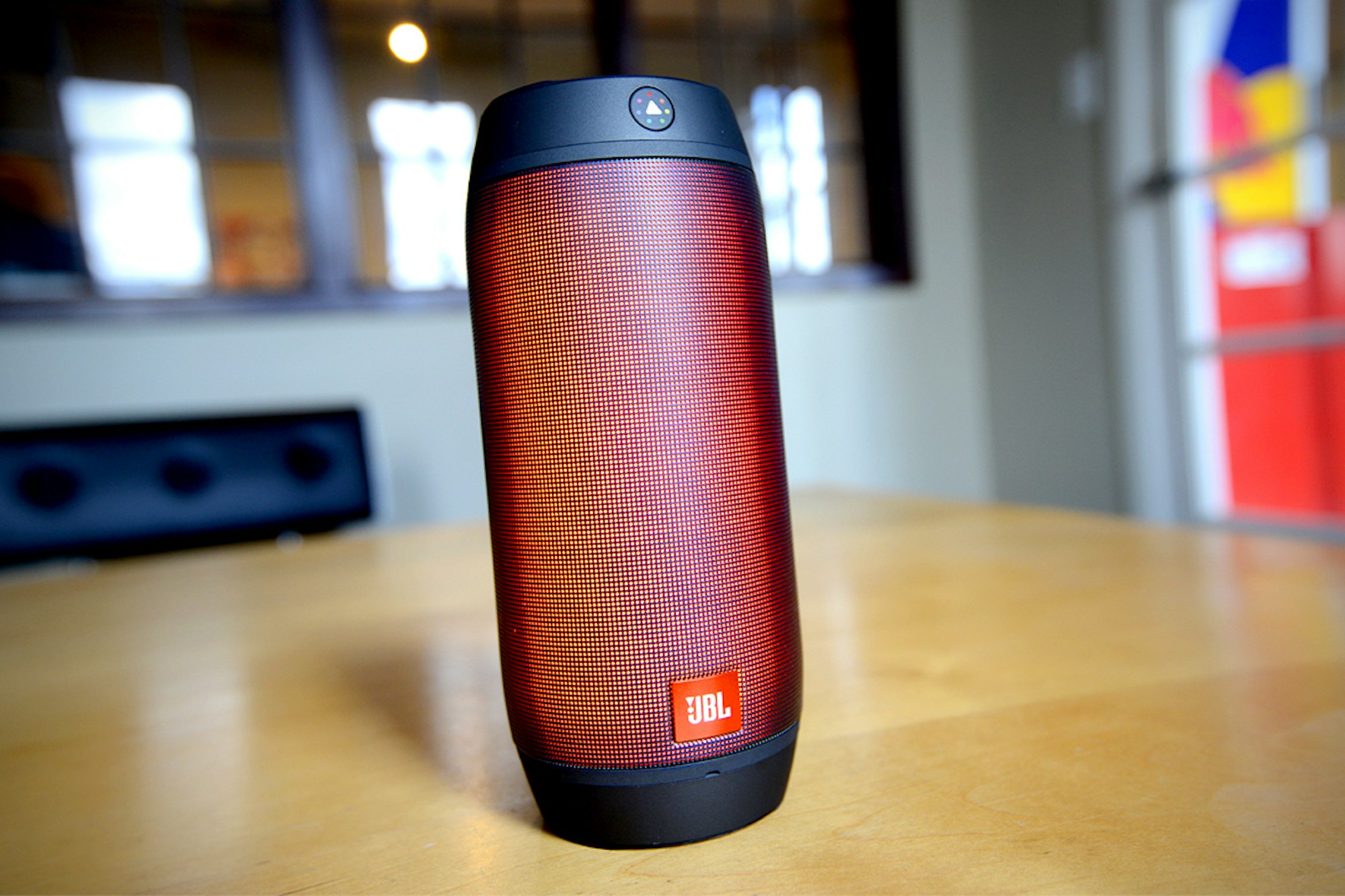 Editor's Review: JBL Pulse 2 portable Bluetooth speaker
