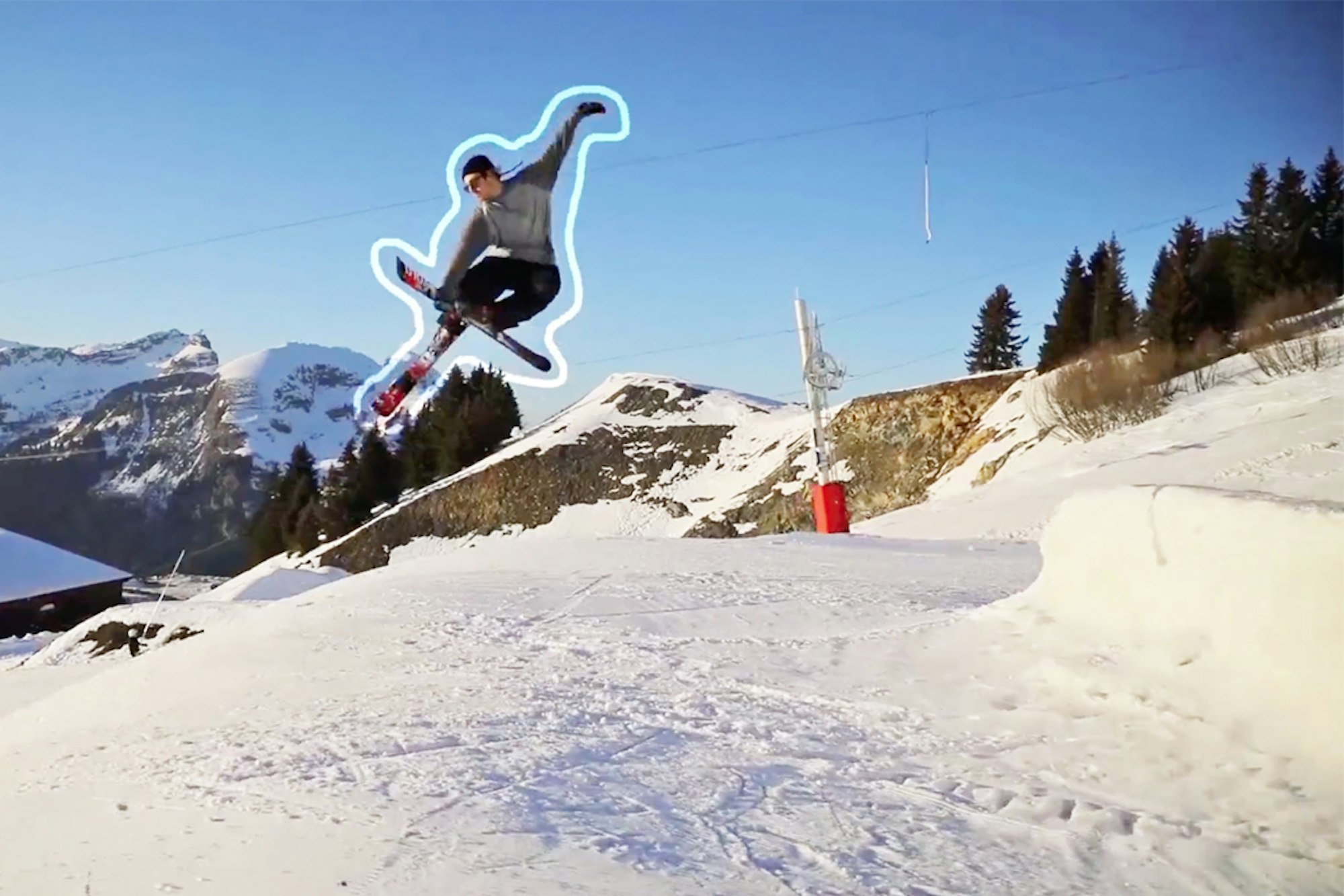 Good vibes only in this new video from "Pan Pan"