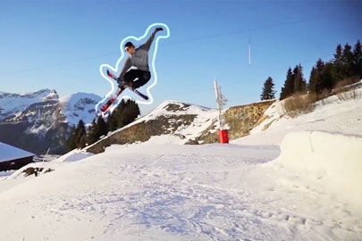 Good vibes only in this new video from "Pan Pan"