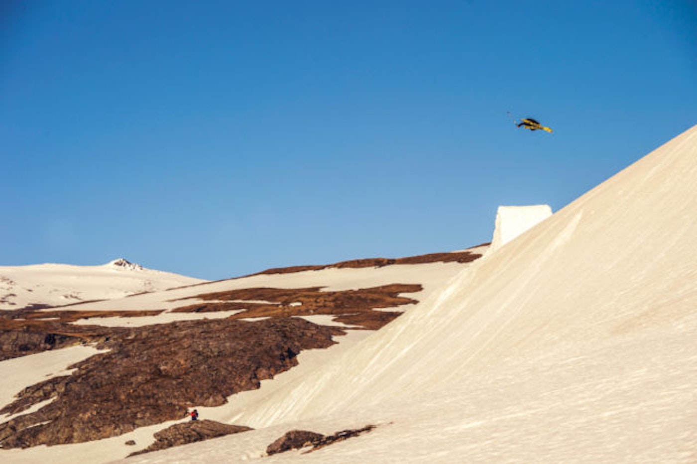 rgbweb_freeskier_henrikharlaut_danielronnback_010-copy