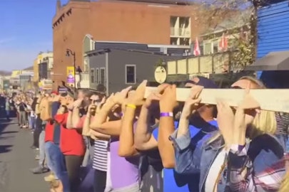 Park City sets the Guinness World Record for longest shot-ski