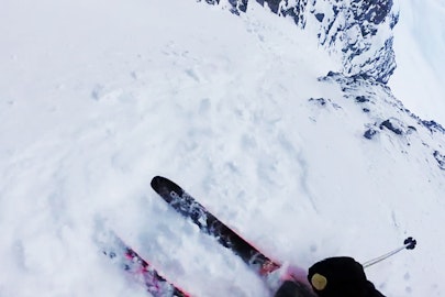 Metallica-fueled, steep 'n' deep shredding in Adam McCraw's season edit