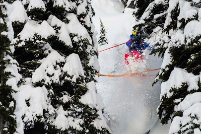 The Shades of Winter crew shreds everywhere from Alaska to Hawaii in trailer for "BETWEEN"