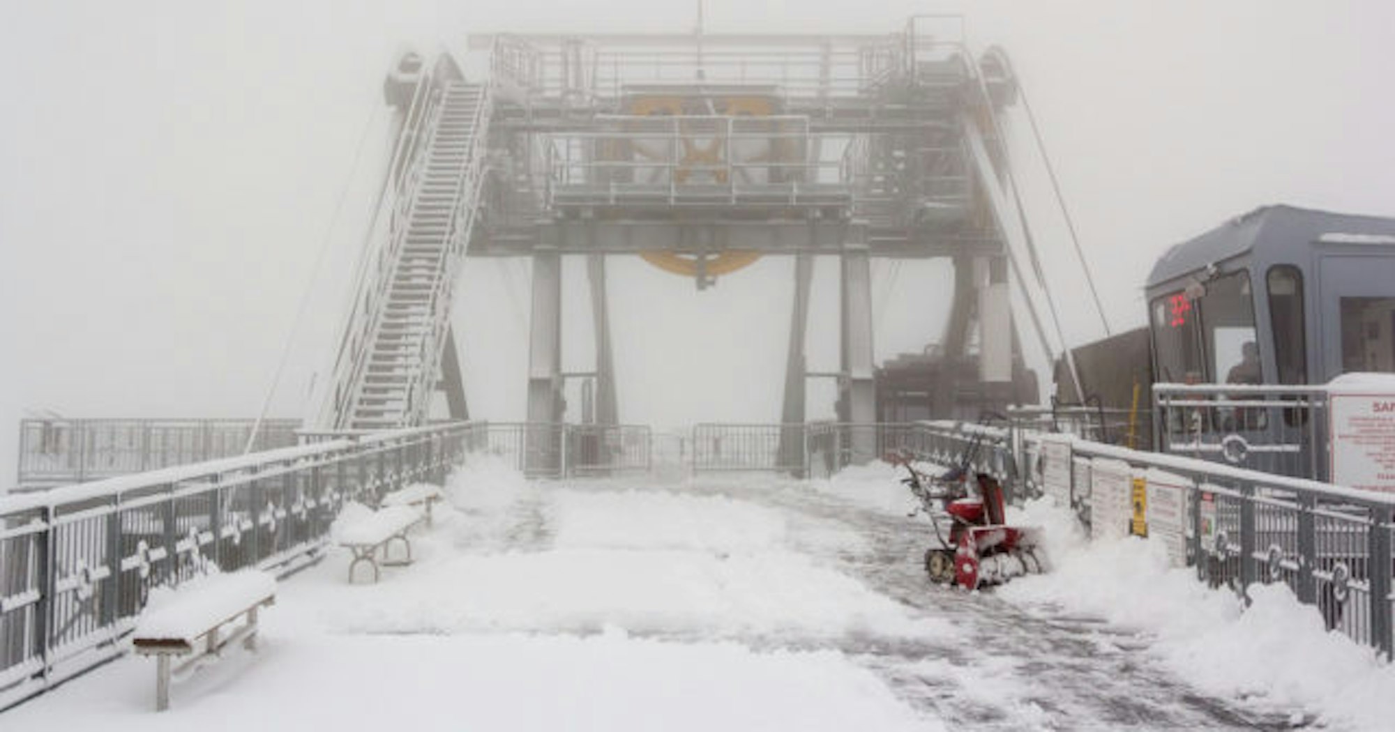 snowfall_sept13_social