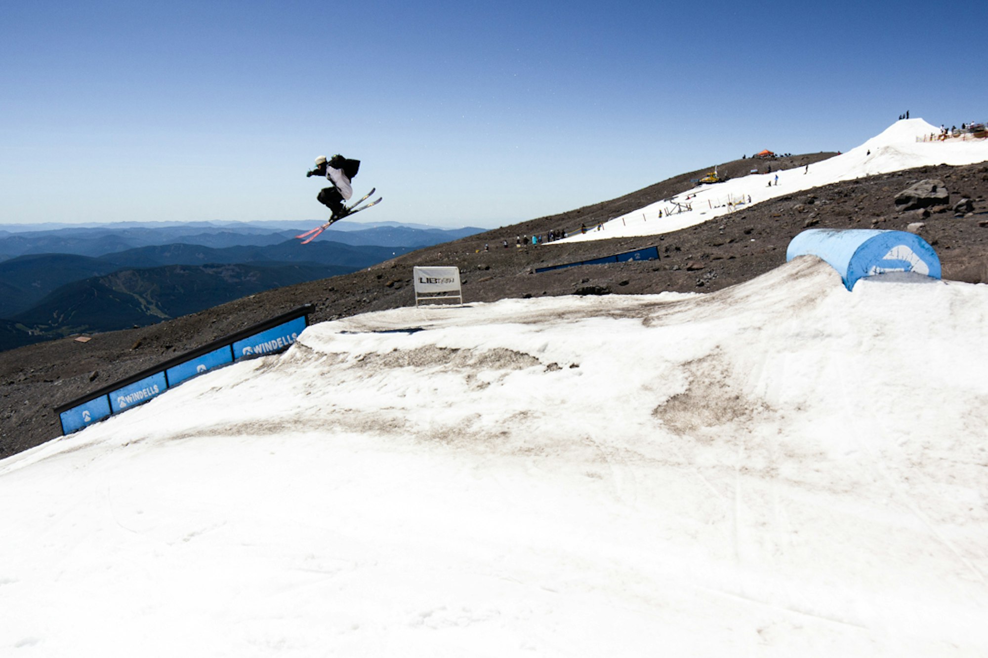 Massive gaps and smiles galore at Windells Session 5