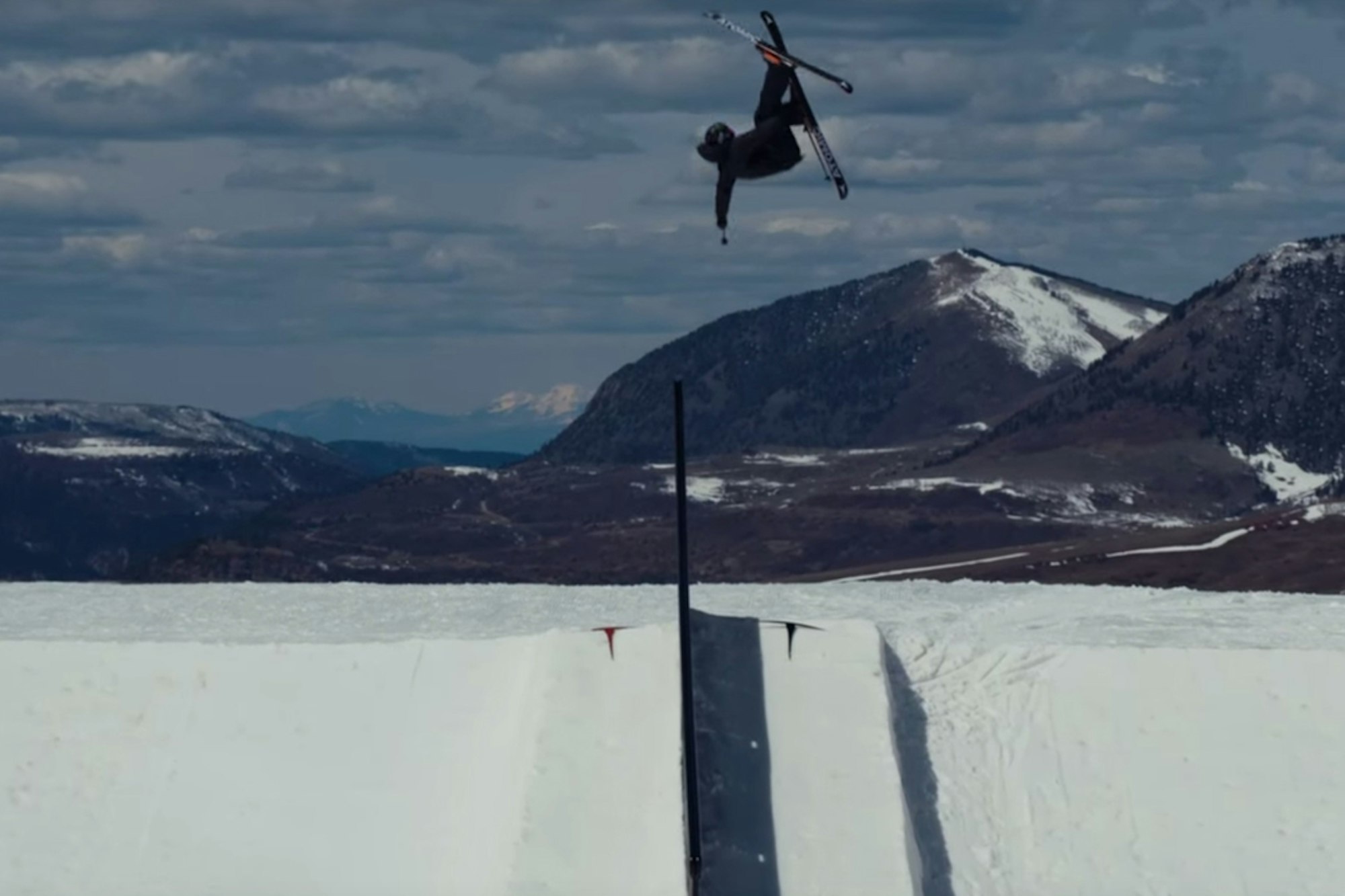 Kenworthy gets knocked out cold, then prevails in powerful edit