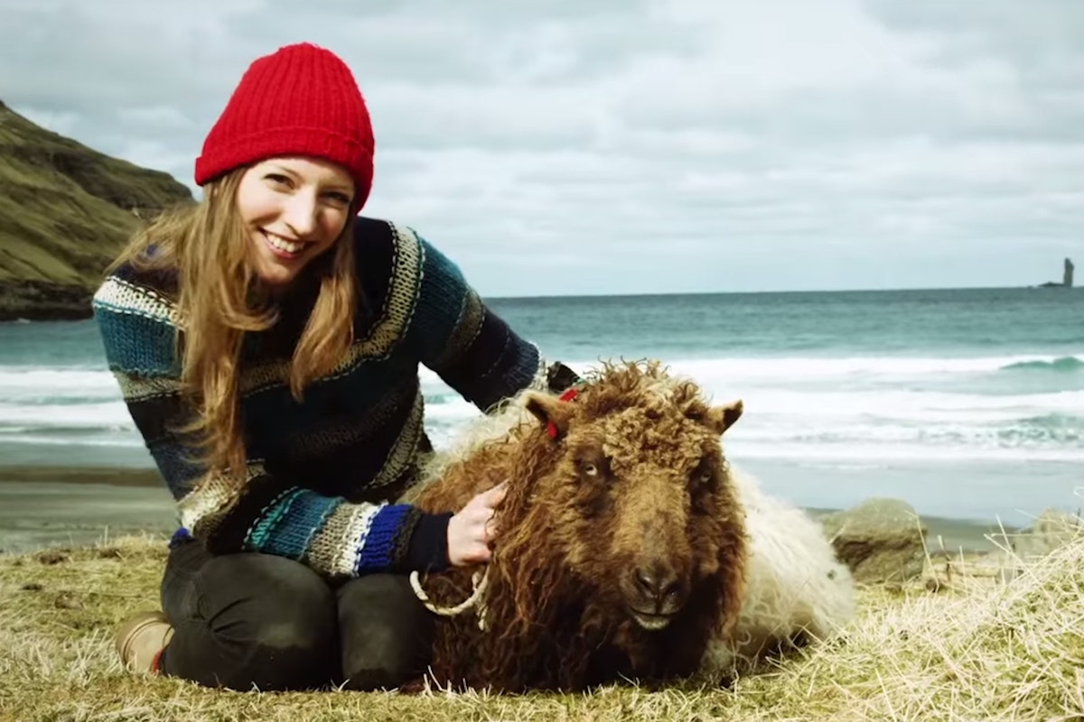 Google 'Sheep View,' Alaskan powder and 8 other videos for your Monday Morning Wake Up Call