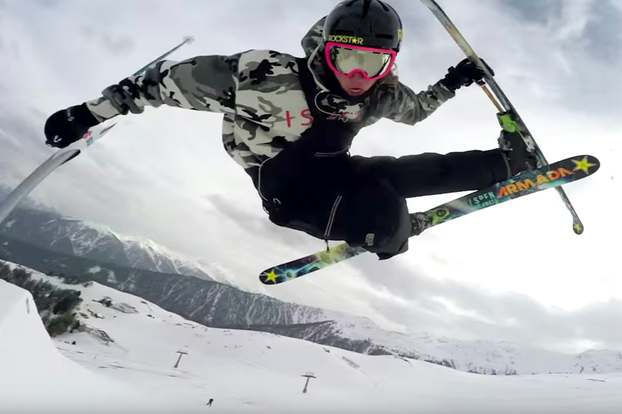 Here's the insane highlight reel from Nine Knights 2016, feat. "The Perfect Hip"