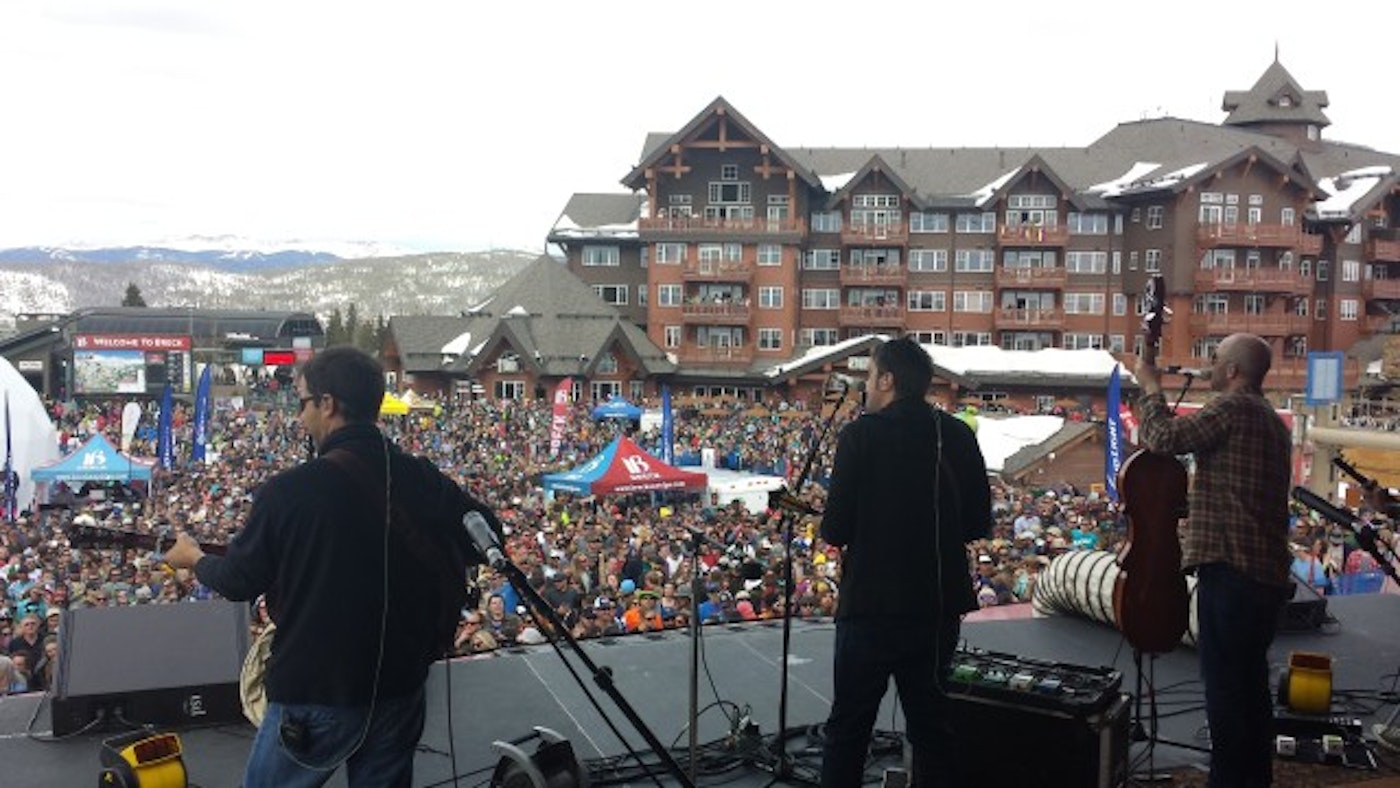 Yonder Mountain String Band