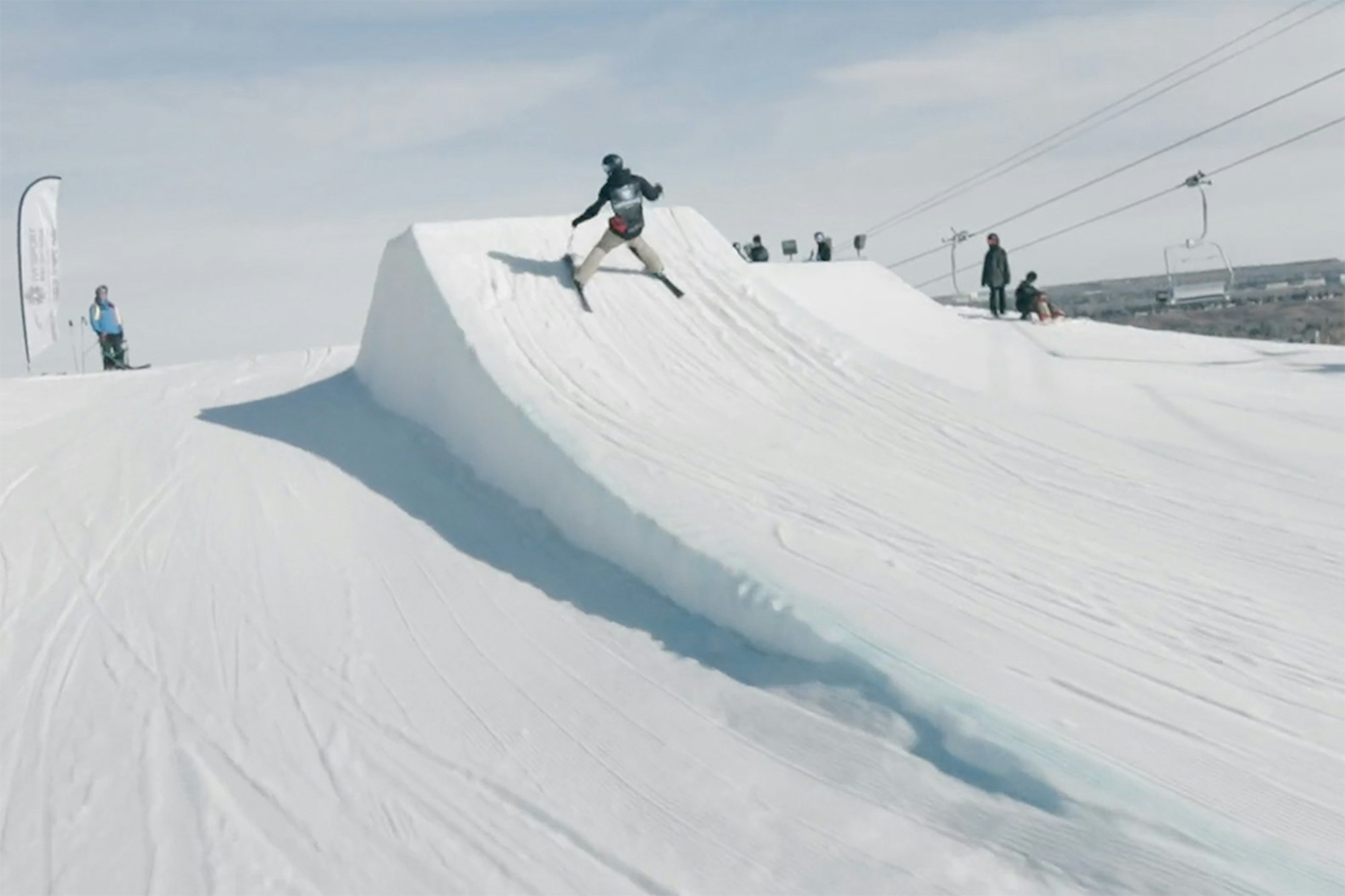 Watch Liberty Skis athletes Teal Harle and Max Moffatt crush the terrain park for 1:29