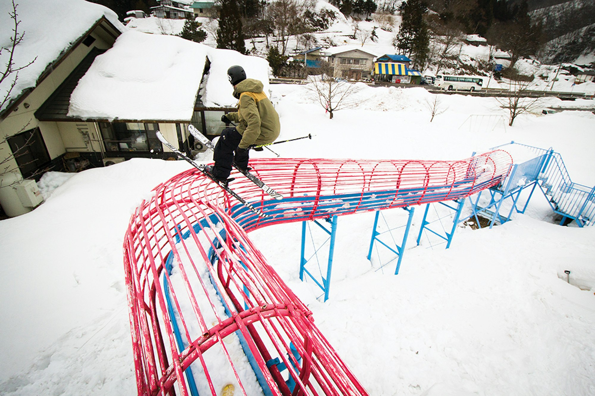 Skiing powder playgrounds in Japan: Five great reasons to trade face shots for teeter tots