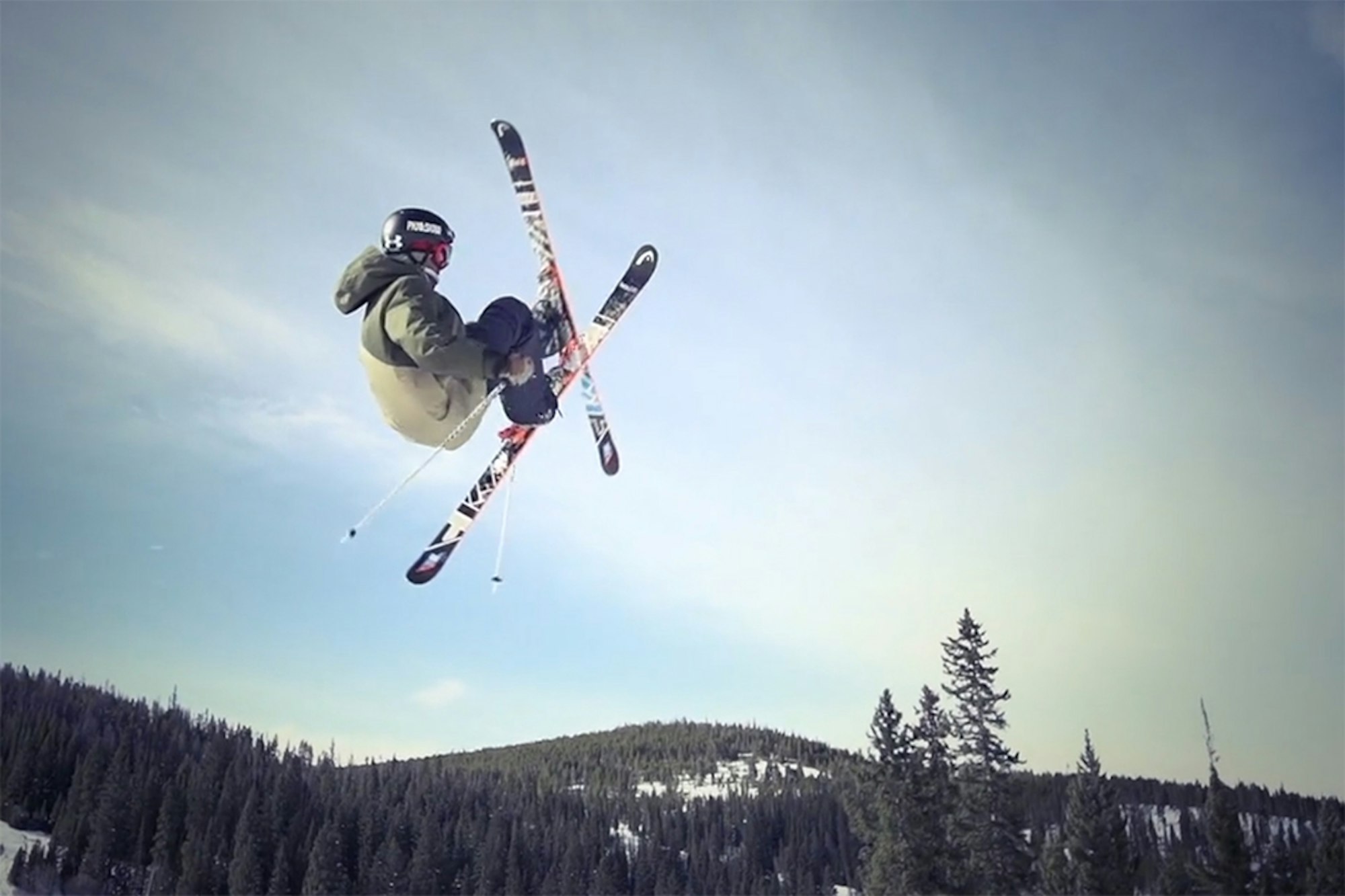 Park and Pipe Open champ Noah Wallace checks in with some style tips