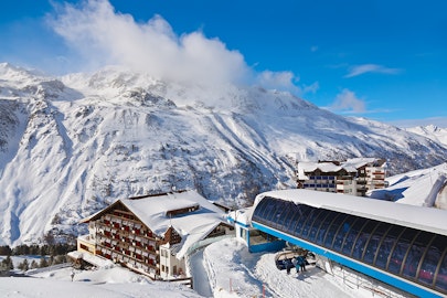 Get your foot in the ski industry door thanks to Colorado State University's Graduate Certificate in Ski Area Management